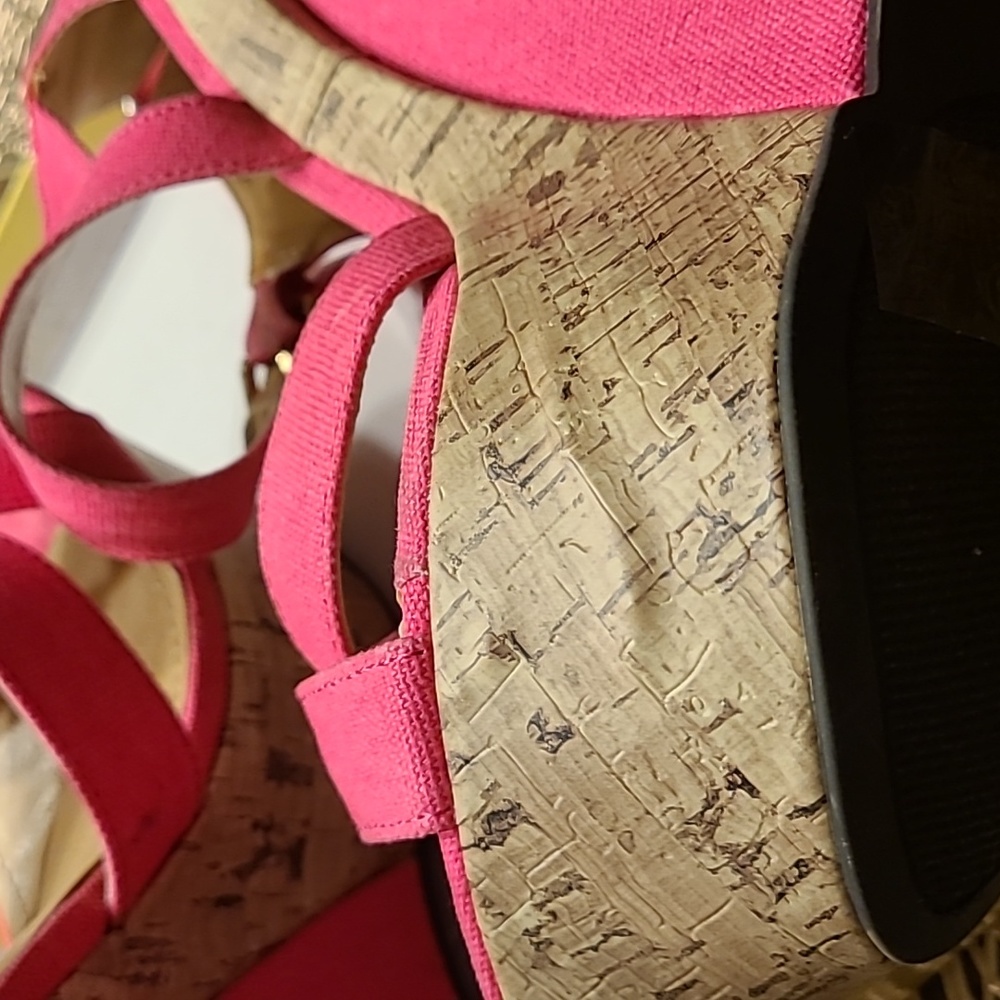 Liliana peace-15 hot pink wedges - Picture 8 of 11